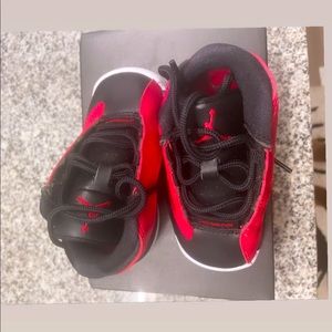 Toddler Shoes Look Brand New Worn For An Hour Comes W Box